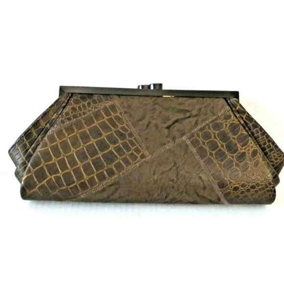 Women's Kate Landry Animal Print Brown Clutch Bag Metal Hardware Snap Closure - Picture 1 of 7